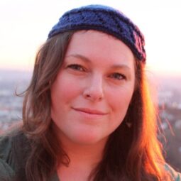 Rabbi Aviva Funke